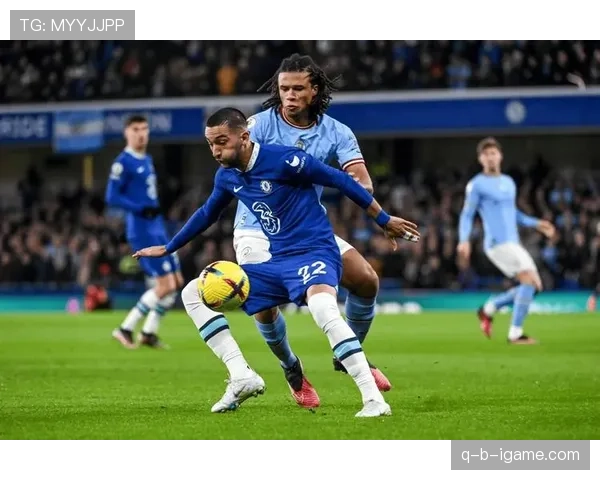 那不勒斯防线稳定,球队战绩持续提升,表现值得关注 那不勒斯防线稳定,球队战绩持续提升,表现值得关注