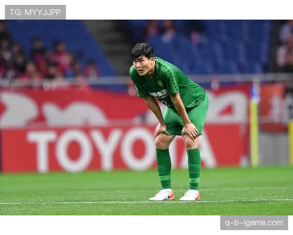 J1联赛最佳教练荣誉揭晓，媒体热议并引发球迷期待